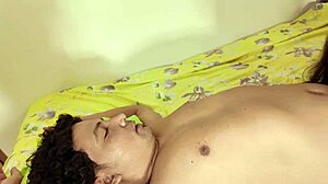 Uttaran20 - Perfekt kropp tonåring 18+ njuter av semester-sex med flickvän