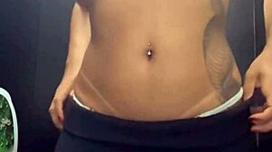 This crowded gym is full of people masturbating over that juicy pussy