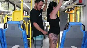 अरे, क्या तुमने कभी एक बूढ़े क्रिप को कर्वी टीन 18+ पर बस में ग्राइंड और फिनिश करते देखा? अगर तुम इस नॉस्टी एक्ट को कैच करो तो क्या करोगे?