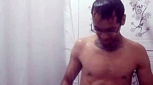 Vazou na net me exibindo para putinha do meu bairro hoje vou comer essa gostosa