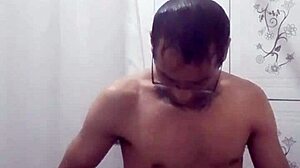 Vazou na net me exibindo para putinha do meu bairro hoje vou comer essa gostosa