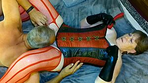 Steampunk granny gets off with fingering and cunni! Wild 😜