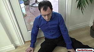 Watch Redhead Daisy Get Pounded By That Black Dick?