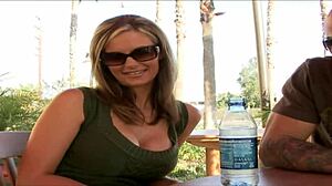 phoenix marie blonde milf gets fucked by barry scott 😘