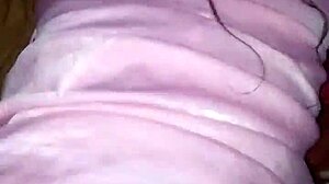 mi prima sexy is so hot i cant stop thinking about her