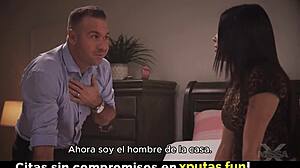 Брюнетка степдъщеря жадува яко чукане