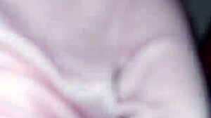 mi prima sexy is so hot i cant stop thinking about her