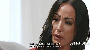 Jennifer White LICKS Gal Ritchie!