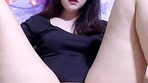 Amateur Solo Masturbation with Intense Squirting Action