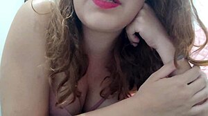 Questions And Answers About Daily Life Of A Camgirl