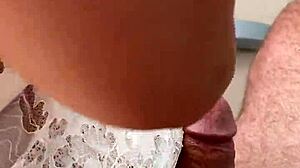 Masturbating with lisa on balcony 😏