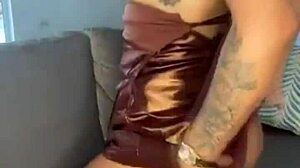 Exposed 18-Year-Old Brunette Girlfriend Masturbates For Old Friend