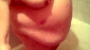 hot bathtub blowjob and cum on boobs 😍