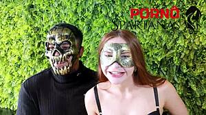 Cintia Says Cuckold Handles Horn Weight.