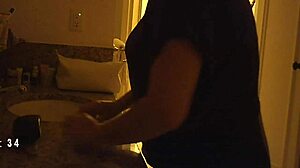 Hidden cam catches mature milf in voyeur action