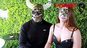 Cintia Says Cuckold Handles Horn Weight.