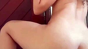 Curly blonde amateur dances funk naked