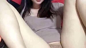 Amateur masturbates to intense squirt