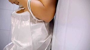 Chubby babe playing her tits makes her wet pussy