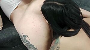 Belleza Lesbiana Dominante Folla Nueva Novia Sumisa