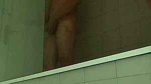 guy shaving his big dick deliciously