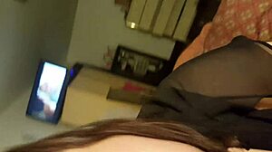 Sexy Thick White Girl in Homemade Video.