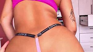 Video Filtrado de mi Ex Novia Curvilínea Bailando y Montándome Duro