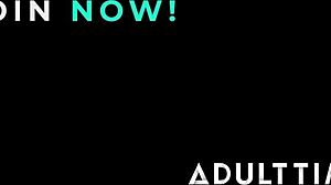 Yo, Lily Starfire sneaks a fuck with stepdaddy nearby! 😲