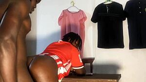 fake tailor shop, i let him fuck my ass to finish the work