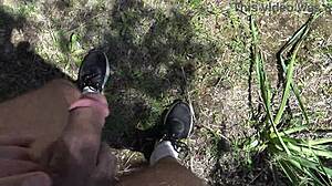 omg, real voyeur freaked out when i pissed from my hairy pussy!