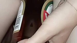Gretala incinta � molto eccitata