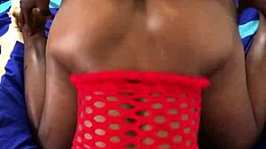 Horká černoška sehnutá pro doggystyle