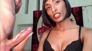 Stunning ebony tranny deepthroating her lover