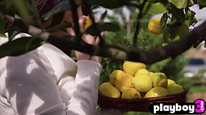 Perfect Big Ass Teen Model Hayli Sanders Reveals Body During Posing In Hot Skirt