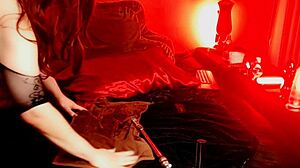 작은 자지 셰일 타이트 보지 엉덩이 세게 박아