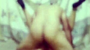 arabic yemeny six ass wife shows off sexy curves