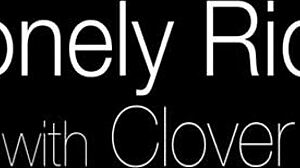 teen 18+ stuffs tight hole with dildos 😜