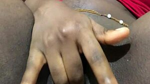 ebony woman in homemade solo video
