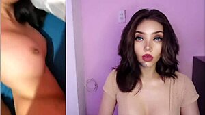 Indian teen loses virginity to boyfriend in steamy clip