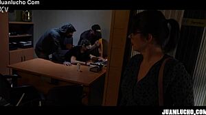 Threesome with big ass blowjob and monster cock. 😈