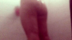 Voyeur catch! Mexican hottie in shower on hidden cam.