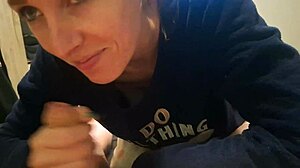 Babe Swallows Cum After Delicious Blowjob In Bed