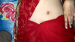 नई इंडियन वाइफ को हर वाइल्ड पोजिशन में ड्रिल किया जाता है