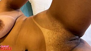 Cheating wife fills mouth with milk after fucking big dick