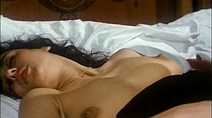 Cumshot in mouth of this vinatage spanish slut