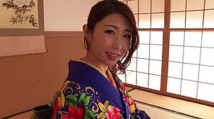 일본 뷰티 아유미 시노다가 스팀한 블로잡 선사