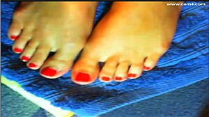 superoksana's foot fetish webcam show!