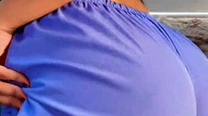 Roseredvip Feels Intense Pleasure From Oral Licking