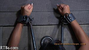 This sexy villein delights with oral sex in a hot encounter