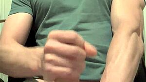 Quick Sleep Tight Session With Monster Cock Handjob